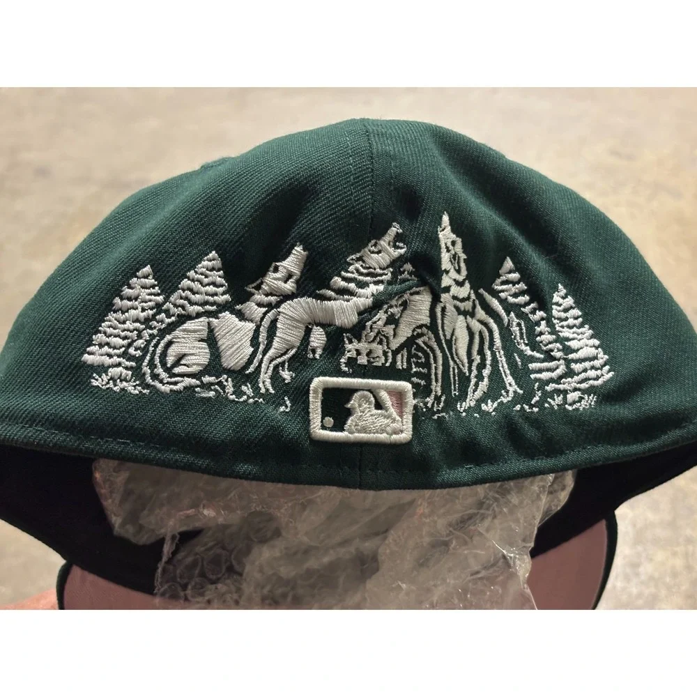New  HTF Era 59FIFTY MN Twins Hat 7 3/4 Green Pink Under Brim 60 Seasons MLB